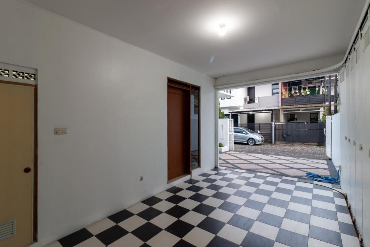 Spacious, White-Villa Belgareti @Kiara Condong Μπαντούνγκ Εξωτερικό φωτογραφία