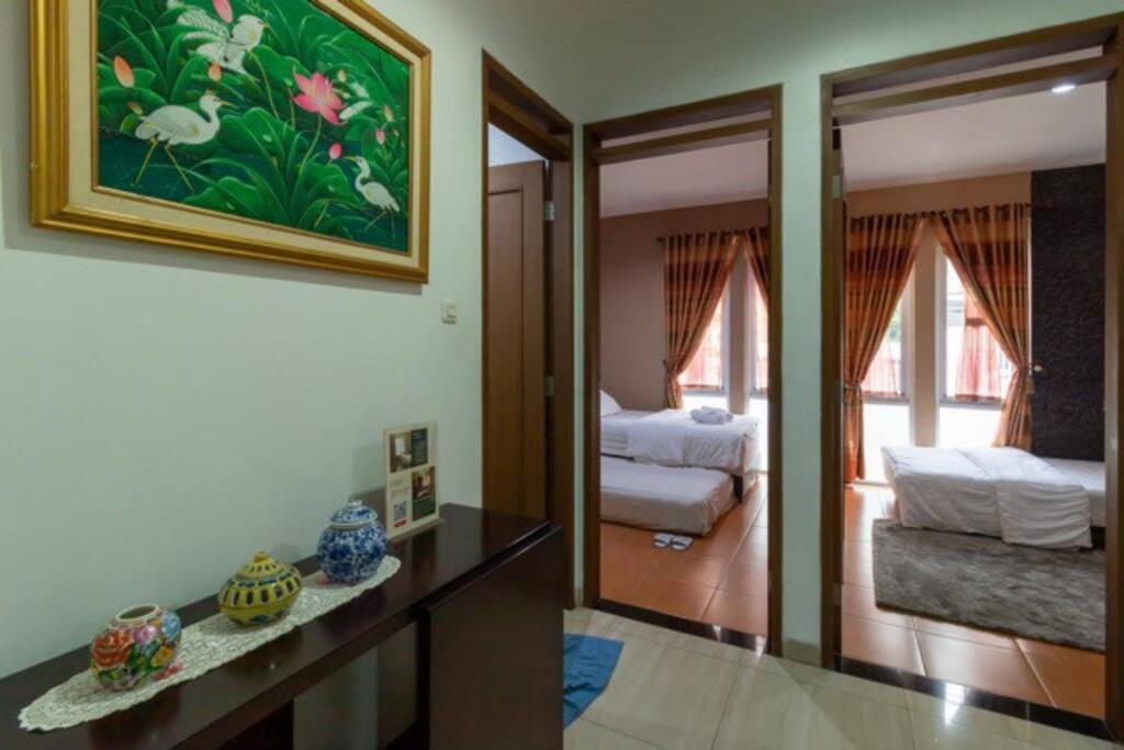 Spacious, White-Villa Belgareti @Kiara Condong Μπαντούνγκ Εξωτερικό φωτογραφία